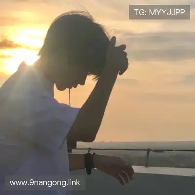 邓伊